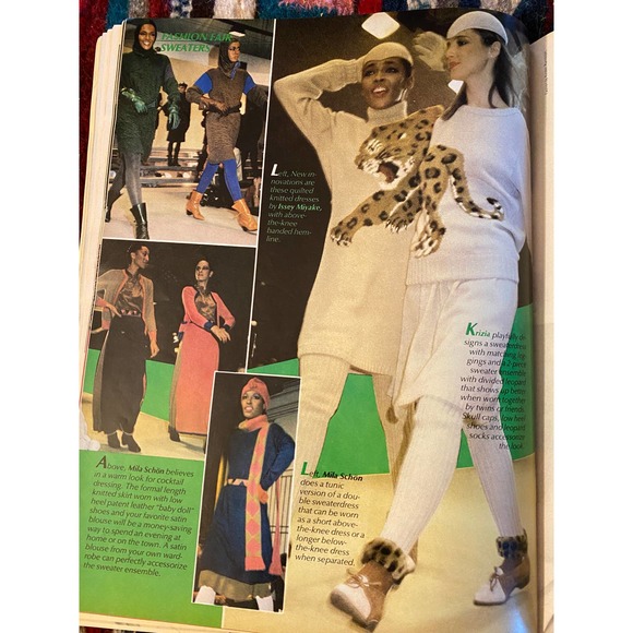 December 1980 Ebony Magazine with Featured Cover, “Bill Cosby onAbout Middle Age - Picture 12 of 16